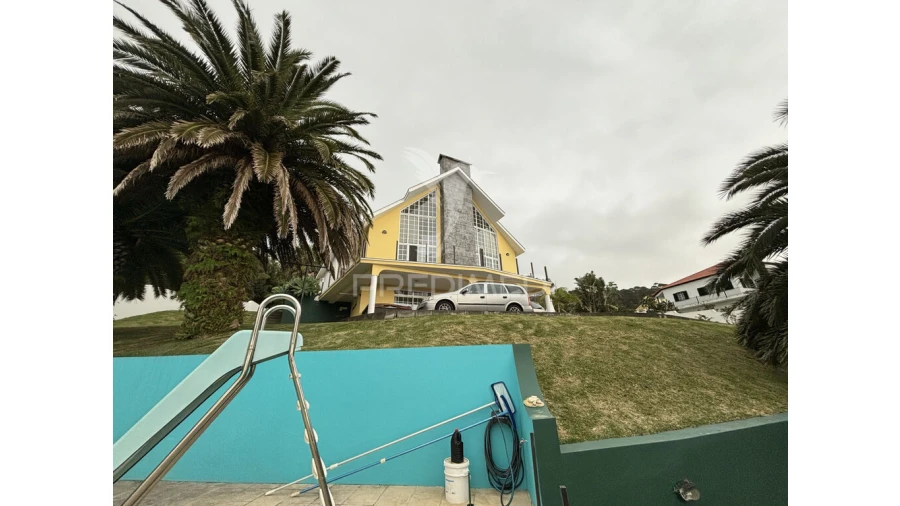 Moradia T4 para Venda em Urzelina (São Mateus) Foto 5