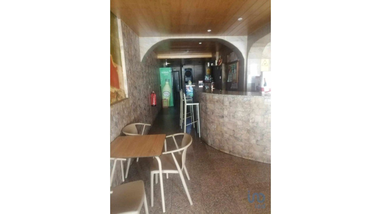 Moradia T10 para Venda em Gafete Foto 3