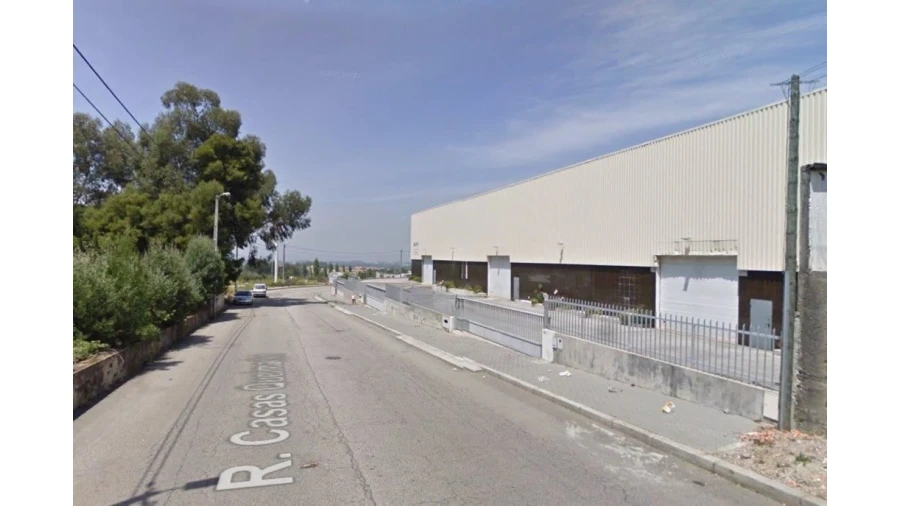 Armazém para Arrendamento em Grijó e Sermonde Foto 2