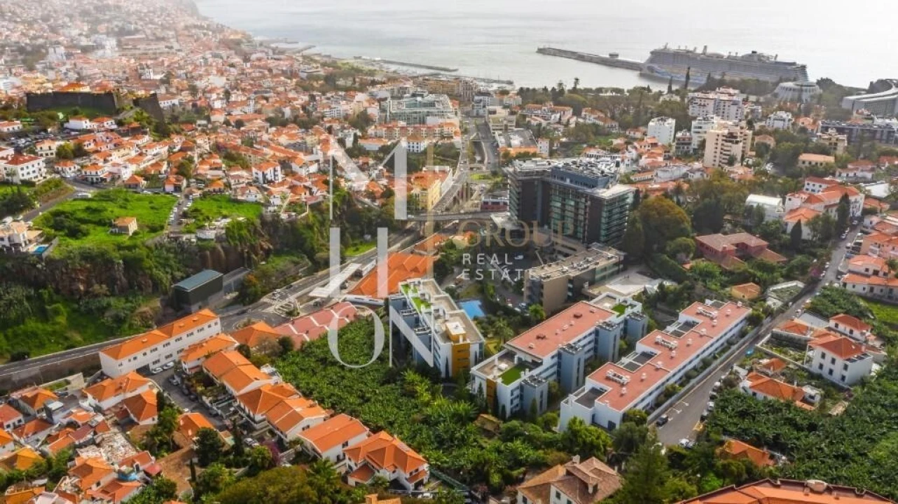 Terreno para Venda em Funchal (São Pedro) Foto 5