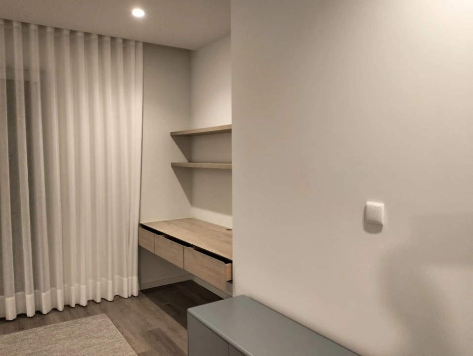 Apartamento T1 para Venda em Azurem Foto 7