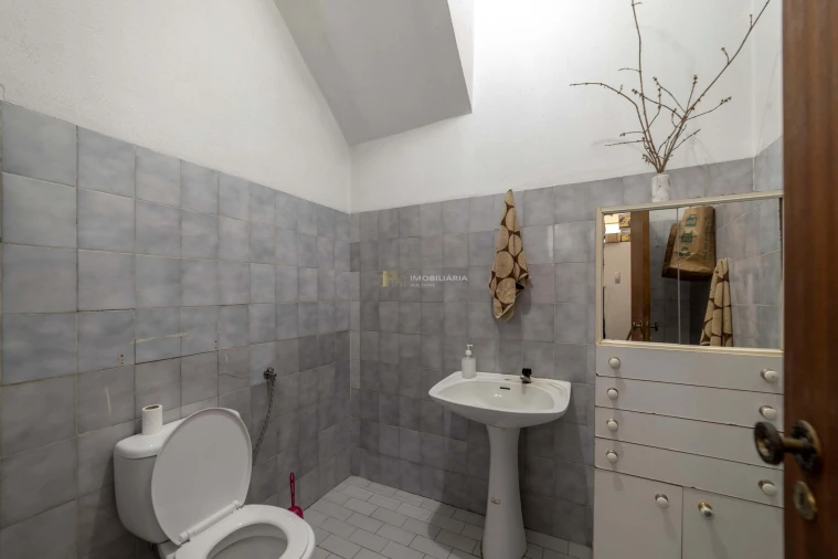 Armazém para Venda em Romeira e Várzea Foto 7
