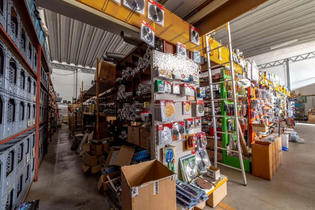 Armazém para Venda em Romeira e Várzea Foto 5