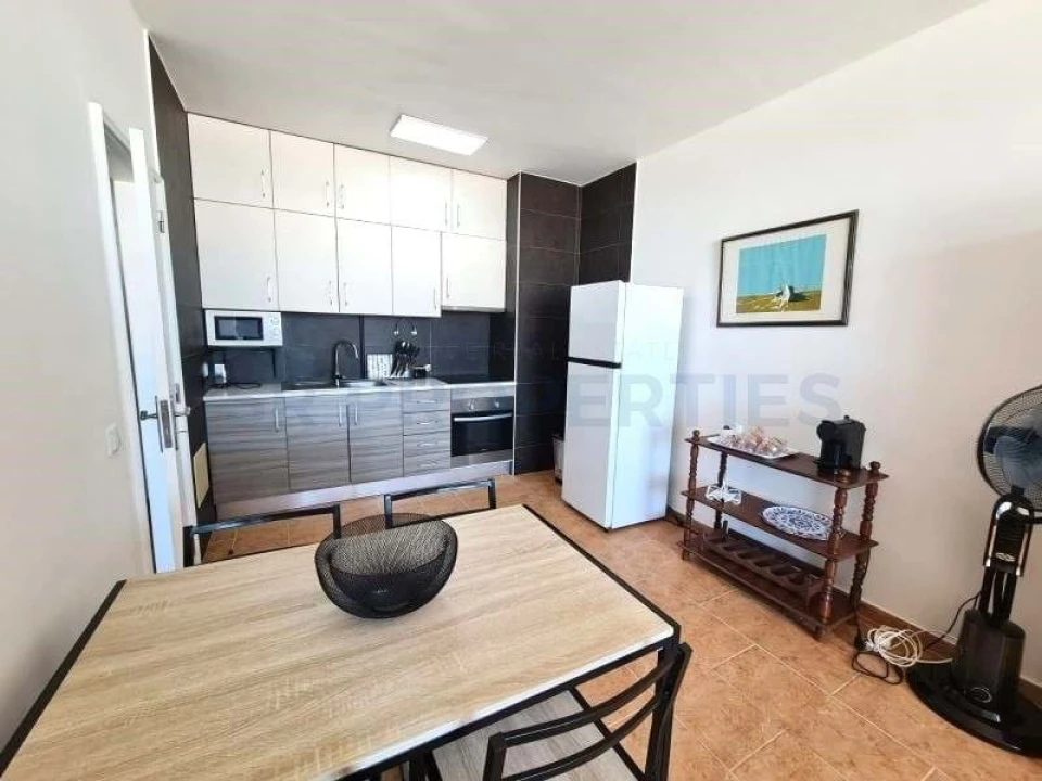 Apartamento T1 para Venda em Quarteira Foto 10
