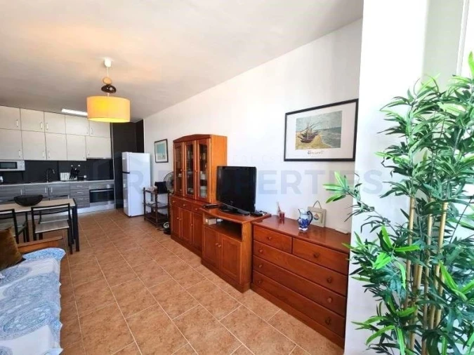 Apartamento T1 para Venda em Quarteira Foto 2