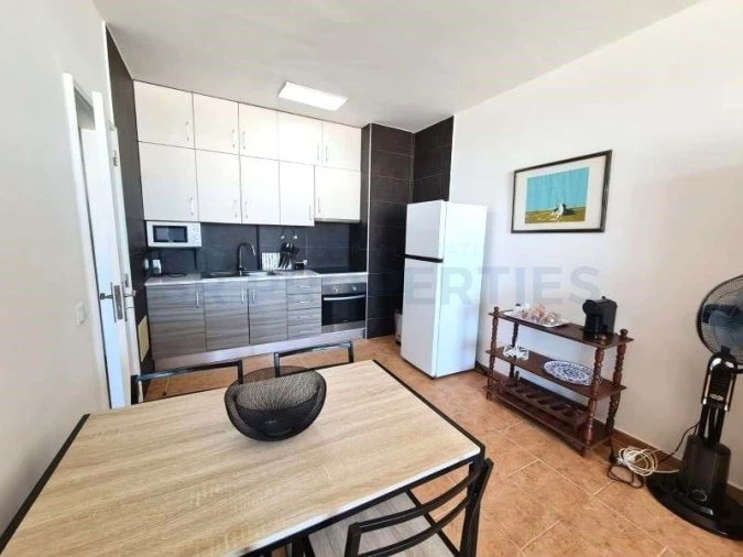 Apartamento T1 para Venda em Quarteira Foto 10