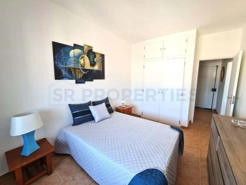 Apartamento T1 para Venda em Quarteira Foto 4