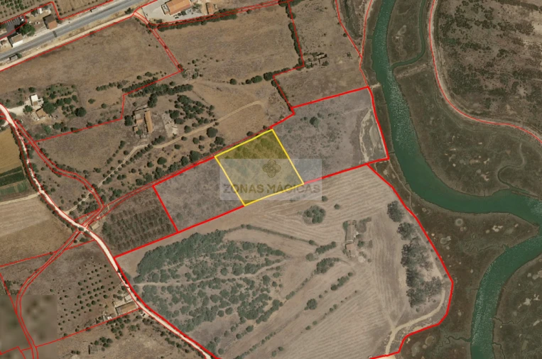 Terreno para Venda em Mexilhoeira Grande