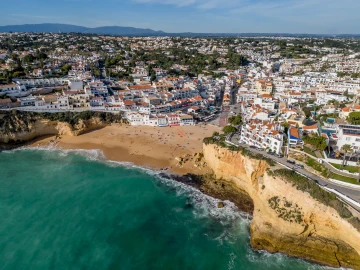 Moradia T3 para Venda em Lagoa e Carvoeiro