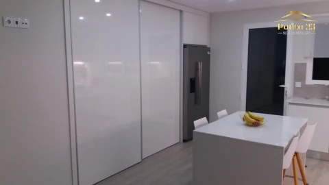 Moradia T4 para Venda em São Roque