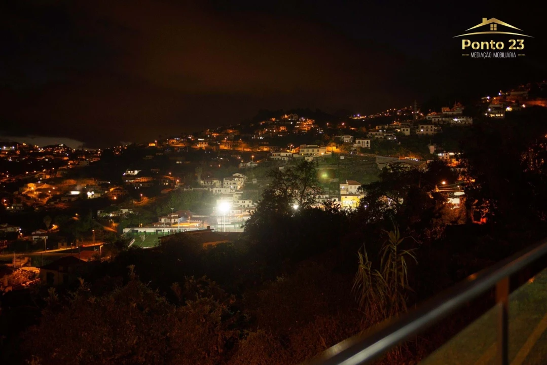 Moradia T4 para Venda em São Roque Foto 12