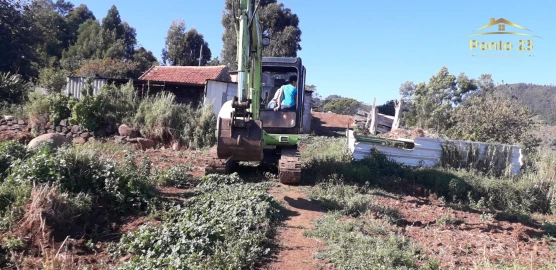 Terreno para Venda em Santa Cruz