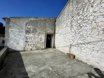 Moradia T8 para Venda em Póvoa de Rio de Moinhos e Cafede