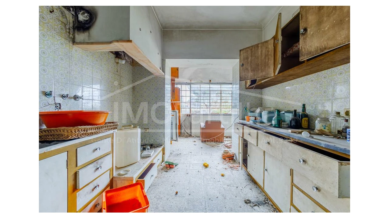 Quinta T8 para Venda em Rio de Mouro Foto 4