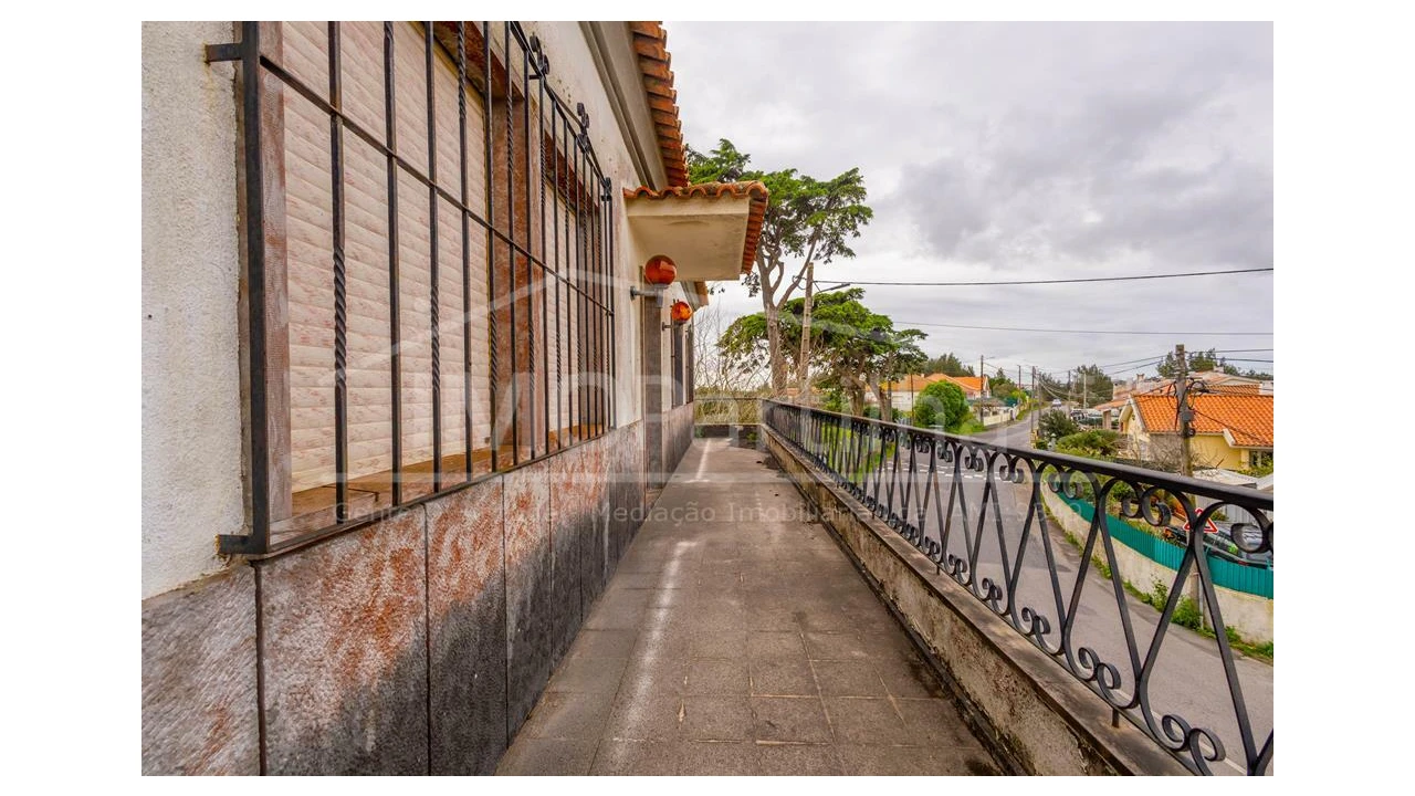 Quinta T8 para Venda em Rio de Mouro Foto 14