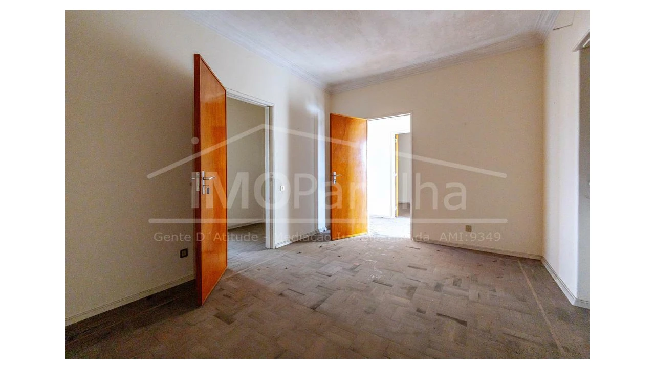 Quinta T8 para Venda em Rio de Mouro Foto 18