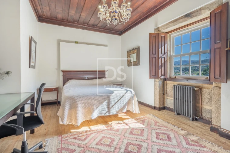 Quinta T5 para Venda em Fontoura Foto 28