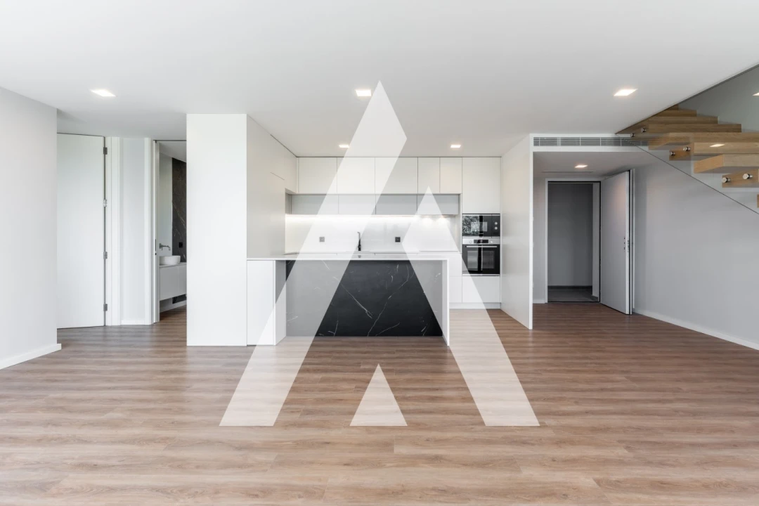 Apartamento T4 para Venda em Glória e Vera Cruz Foto 4