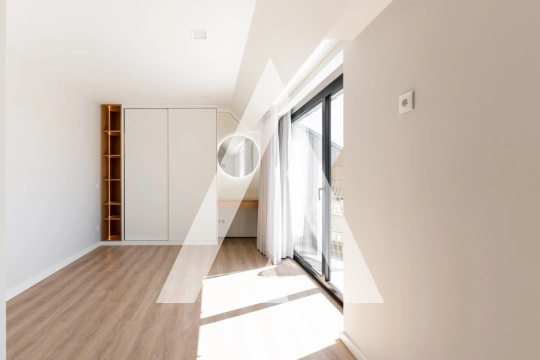 Apartamento T4 para Venda em Glória e Vera Cruz Foto 30