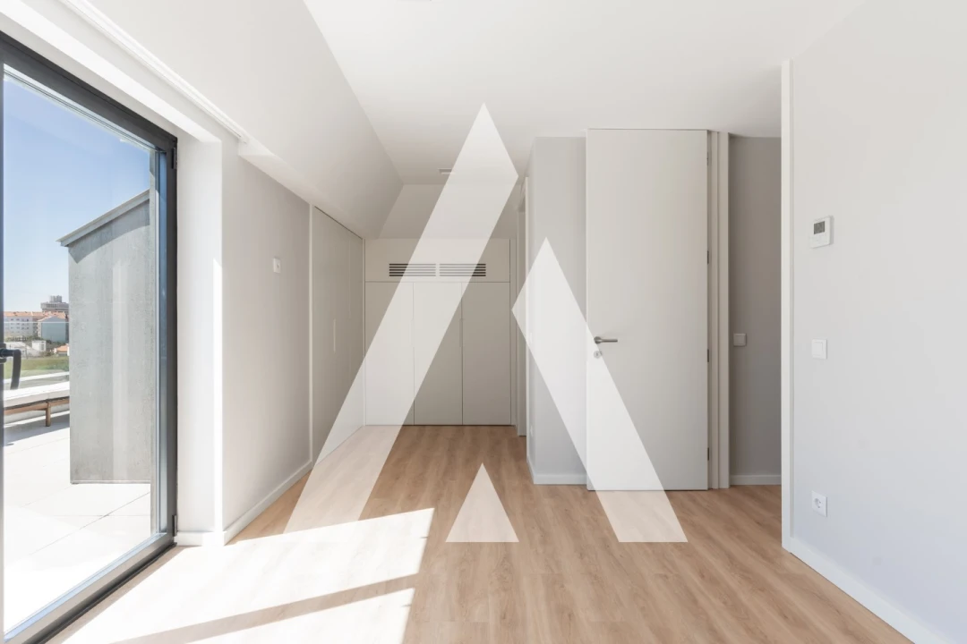 Apartamento T4 para Venda em Glória e Vera Cruz Foto 45