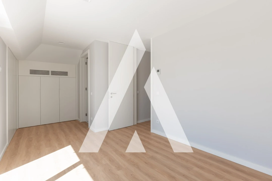 Apartamento T4 para Venda em Glória e Vera Cruz Foto 46