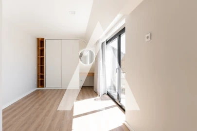 Apartamento T4 para Venda em Glória e Vera Cruz