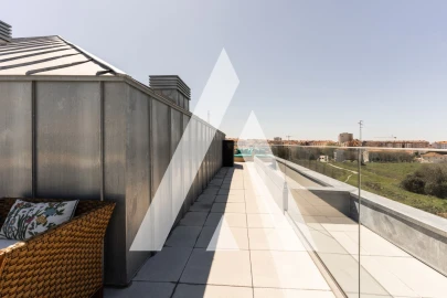 Apartamento T4 para Venda em Glória e Vera Cruz