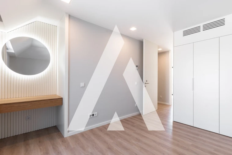 Apartamento T4 para Venda em Glória e Vera Cruz Foto 32