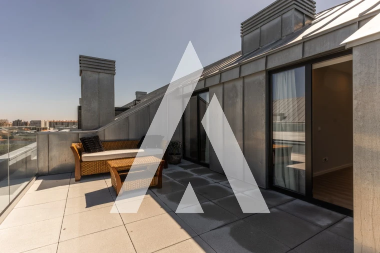 Apartamento T4 para Venda em Glória e Vera Cruz Foto 43