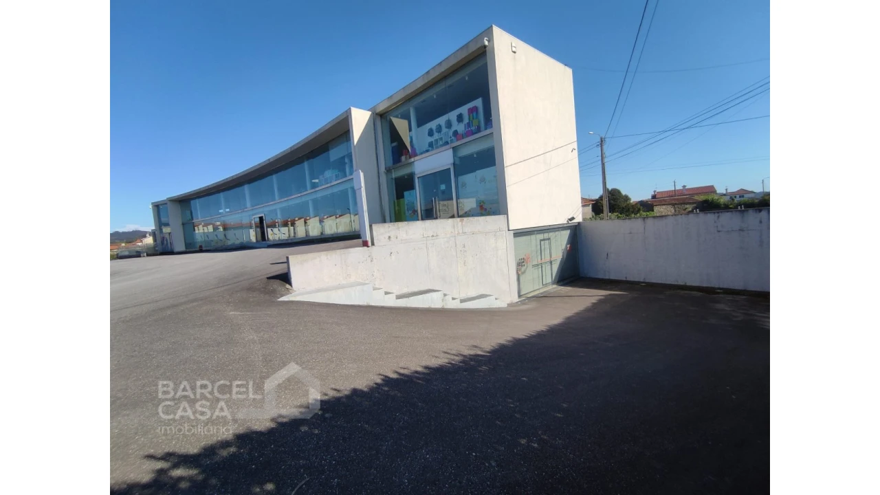 Armazém para Venda em Perelhal Foto 2