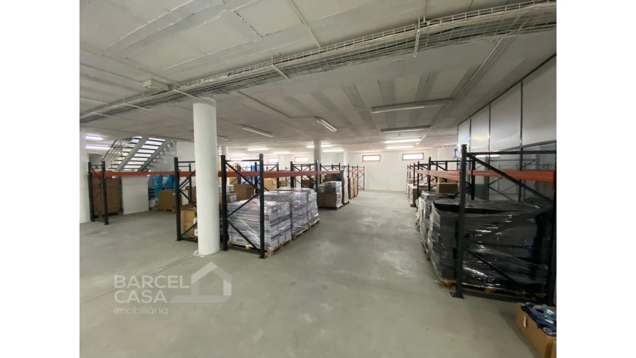 Armazém para Venda em Perelhal Foto 12