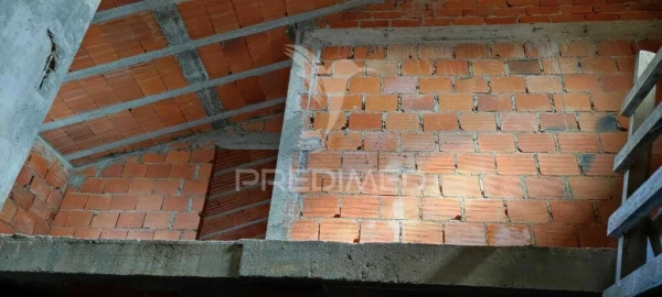 Moradia T7 para Venda em Glória e Vera Cruz