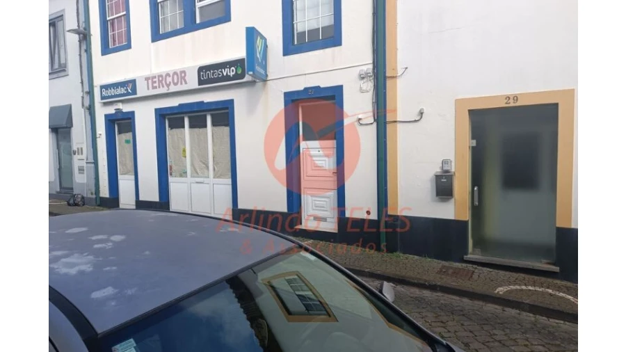 Loja para Venda em Praia da Vitoria (Santa Cruz) Foto 5