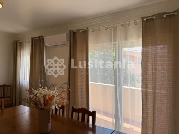 Apartamento T3 para Venda em Quarteira