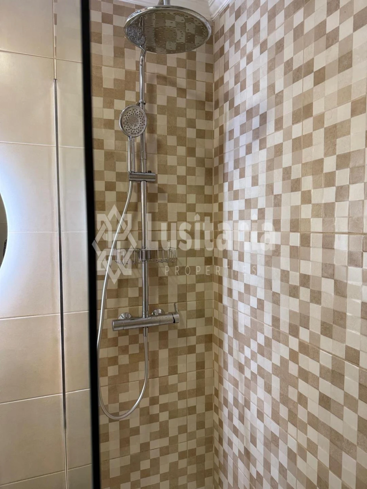 Apartamento T3 para Venda em Quarteira Foto 13