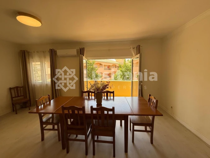 Apartamento T3 para Venda em Quarteira Foto 6