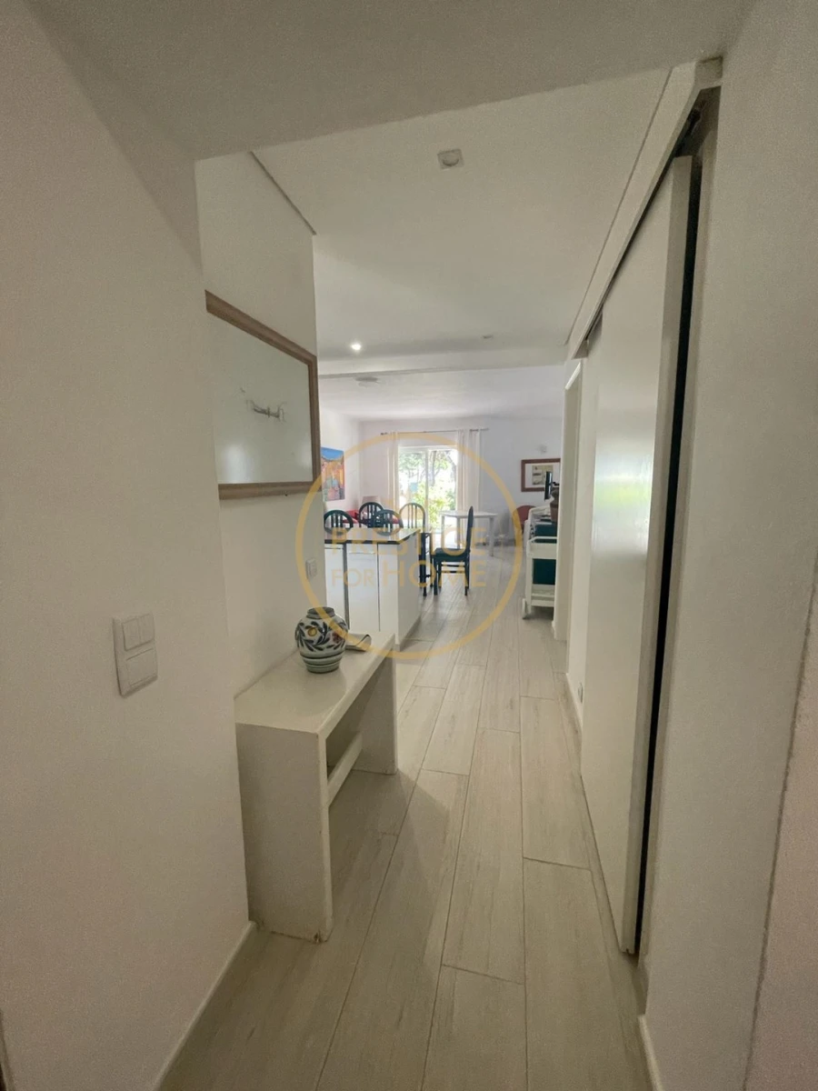 Apartamento T2 para Venda em Albufeira e Olhos de Água Foto 3