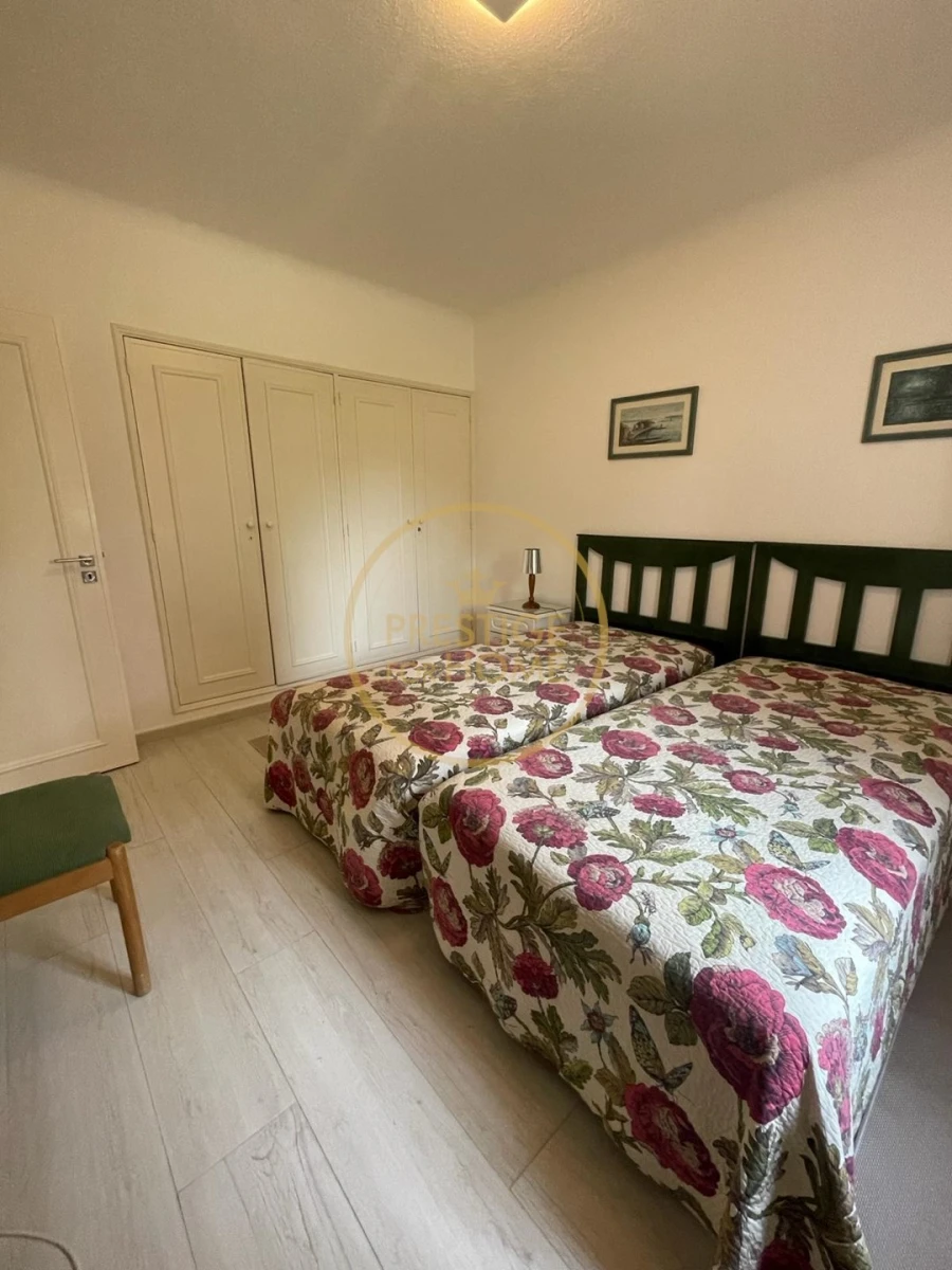 Apartamento T2 para Venda em Albufeira e Olhos de Água Foto 21