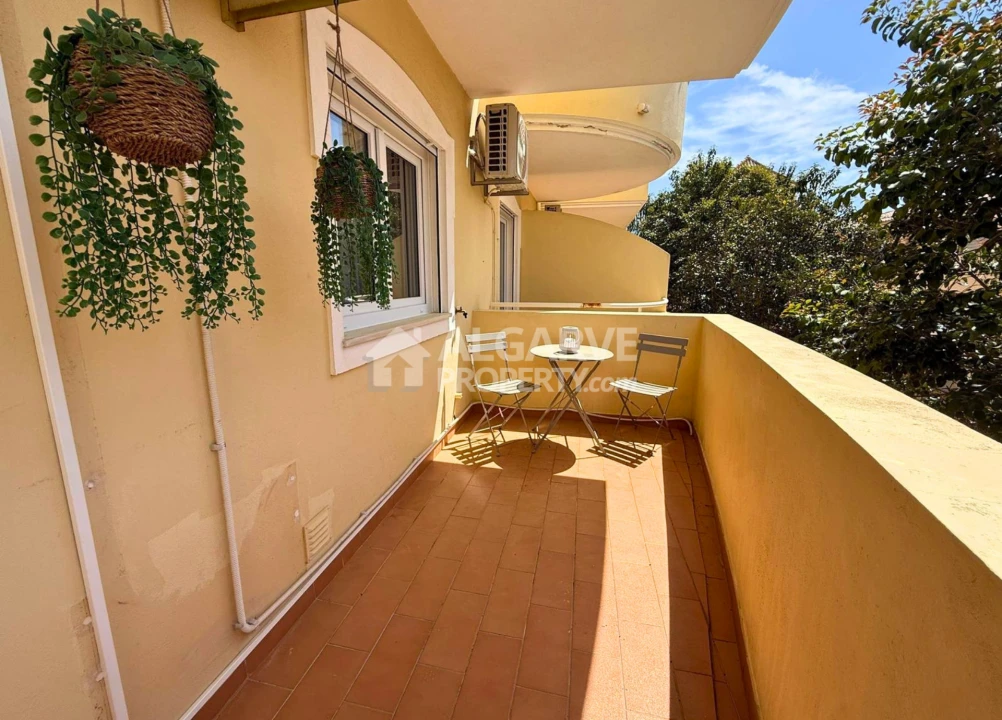 Apartamento T3 para Venda em Quarteira Foto 12