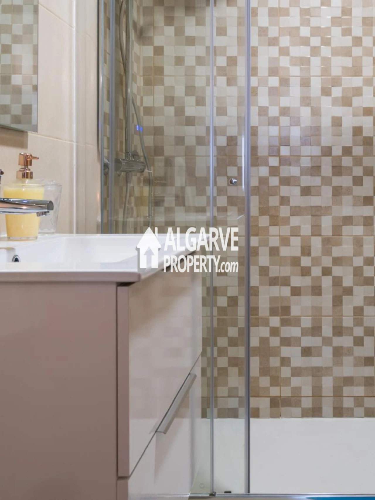 Apartamento T3 para Venda em Quarteira Foto 37
