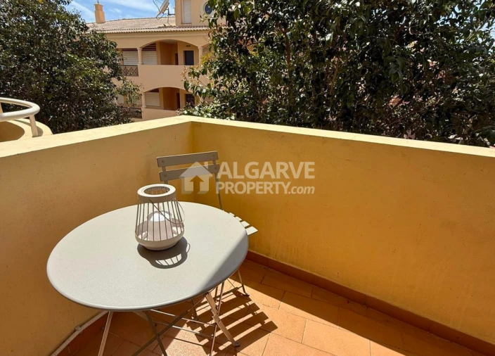 Apartamento T3 para Venda em Quarteira Foto 27