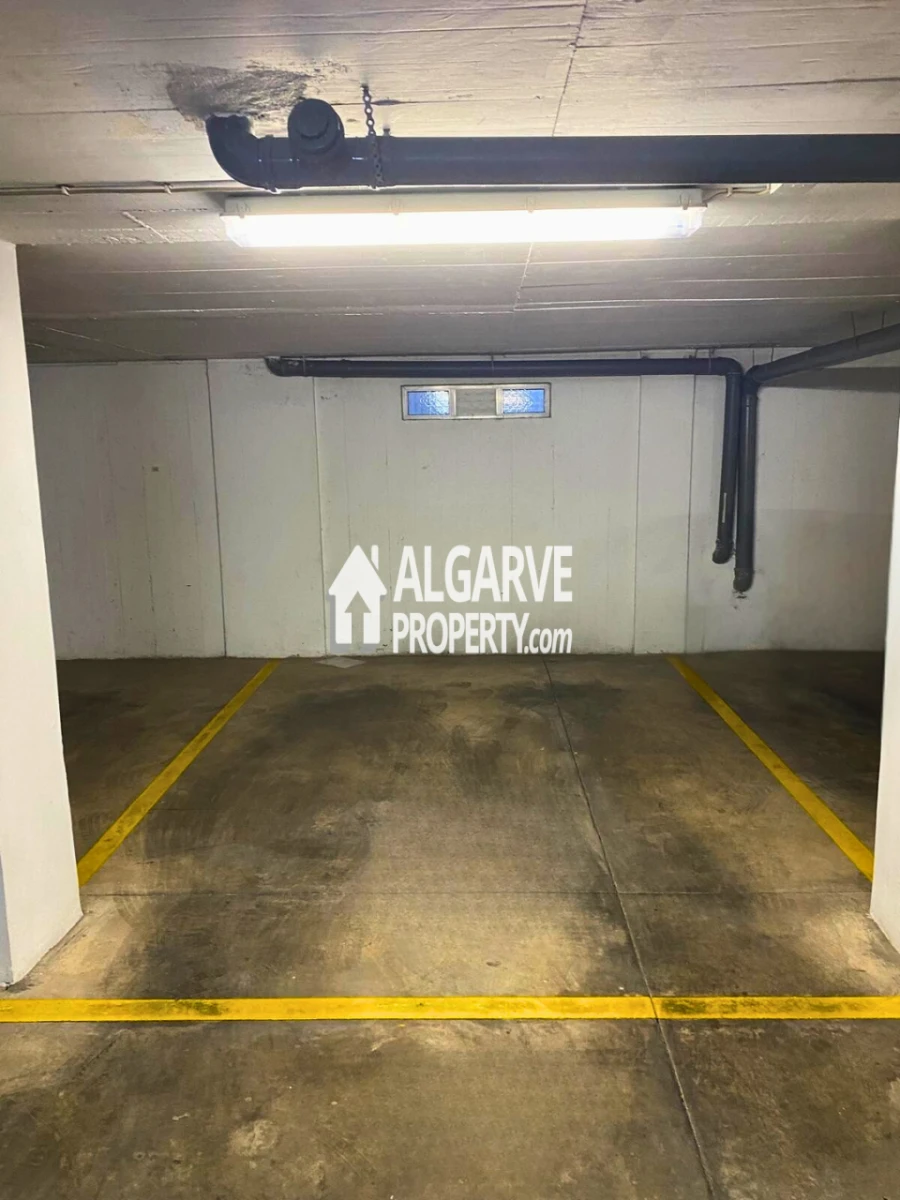 Apartamento T3 para Venda em Quarteira Foto 39