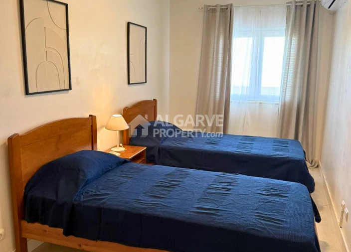 Apartamento T3 para Venda em Quarteira Foto 23