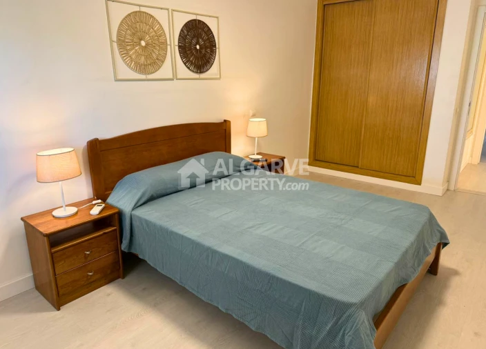 Apartamento T3 para Venda em Quarteira Foto 18