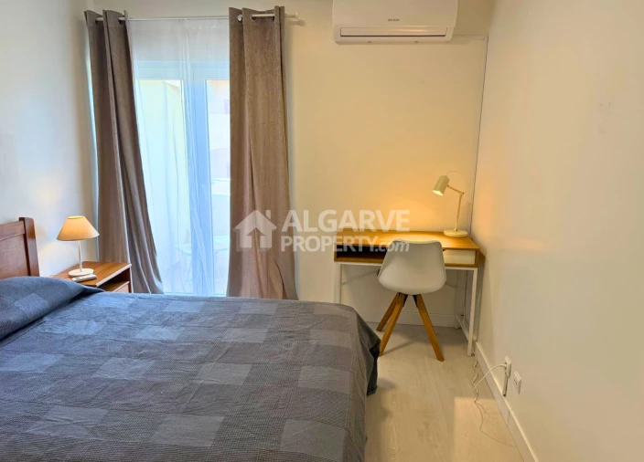 Apartamento T3 para Venda em Quarteira Foto 17