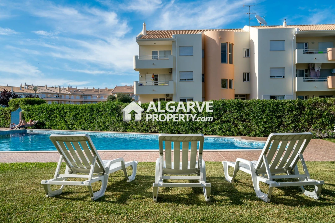 Apartamento T3 para Venda em Quarteira Foto 44