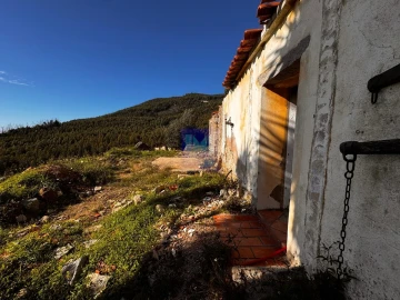 Quinta T2 para Venda em Monchique