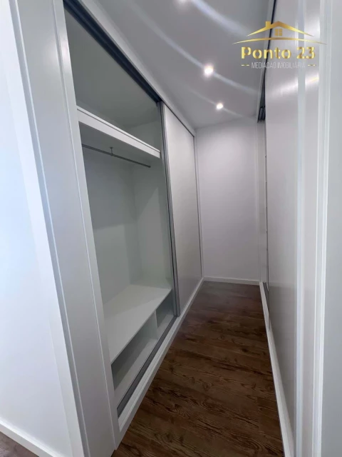 Moradia T4 para Venda em Machico