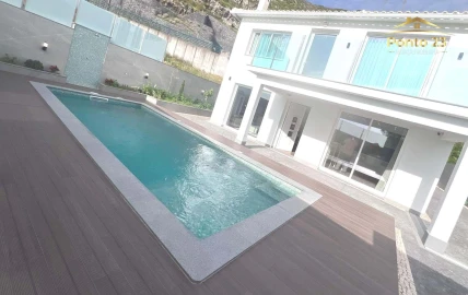 Moradia T4 para Venda em Machico