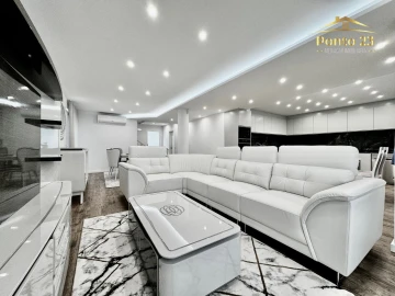 Moradia T4 para Venda em Machico